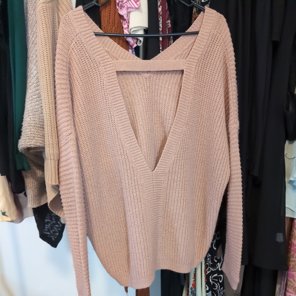 Open-Back Ribbed Off-the-Shoulder Sweater - Blush Pink - Picture 7 of 9